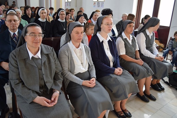 Surorile Ordinului "sf. Iosif al Apariţiei"